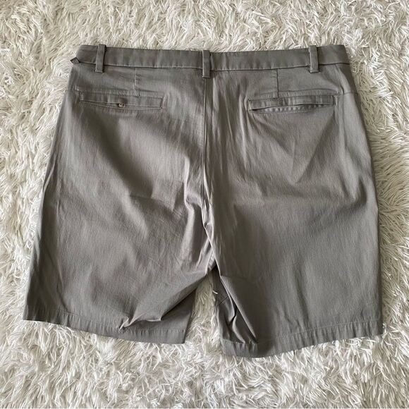Lululemon Men’s Gray 9” Casual Athleisure Shorts Size 36 - Picture 5 of 6